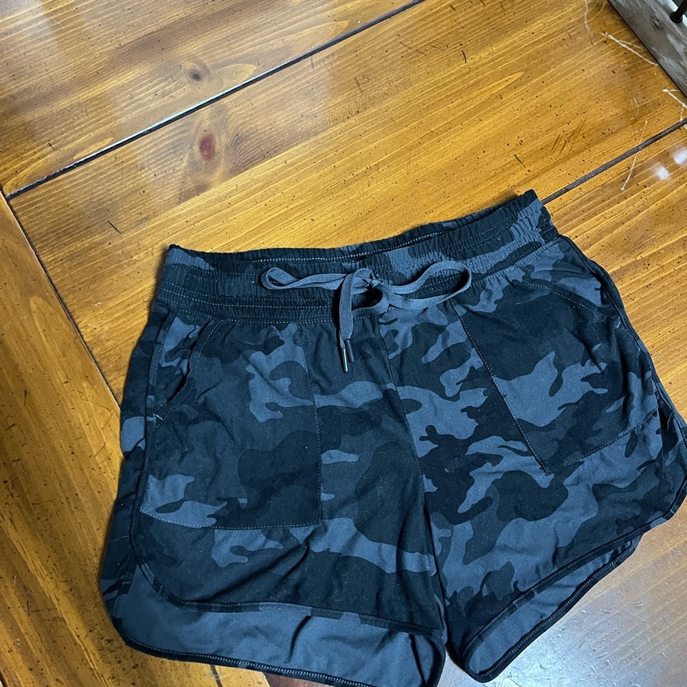 Athletic Works Black Camo Performance Running Shorts - Size Small